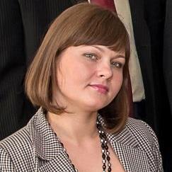 Аліна Іовчева